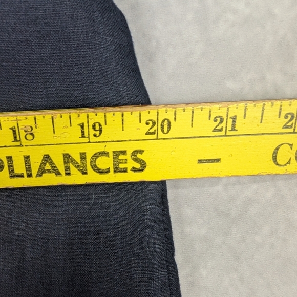 Talbots Size Small 100% Linen Navy Blouse, White Lace & Bead Neckline Pristine - Picture 11 of 11